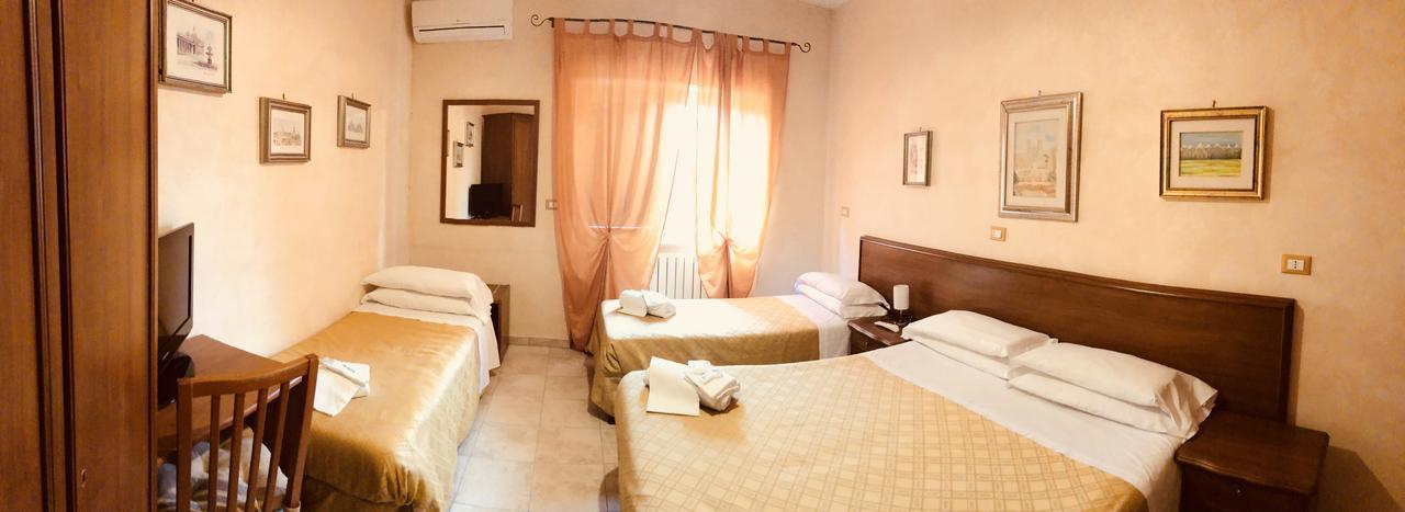 Hotel Casarola - Trigoria Castel di Decima Екстериор снимка